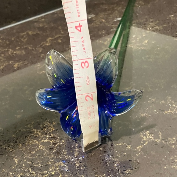 Glass Flower - Picture 9 of 9